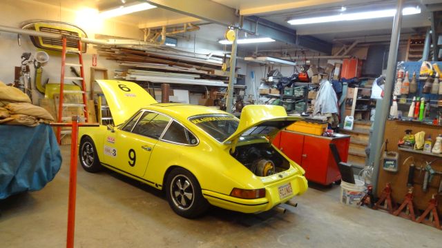 Porsche 911 Race Car - home 2
